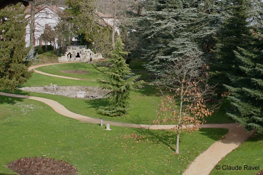 Parc de la Mairie Le Grand-Lemps • Bièvre-Valloire